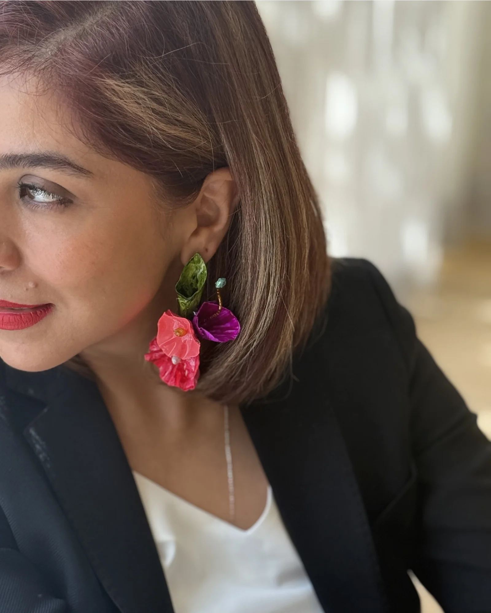 Earring No. 01 — view 3