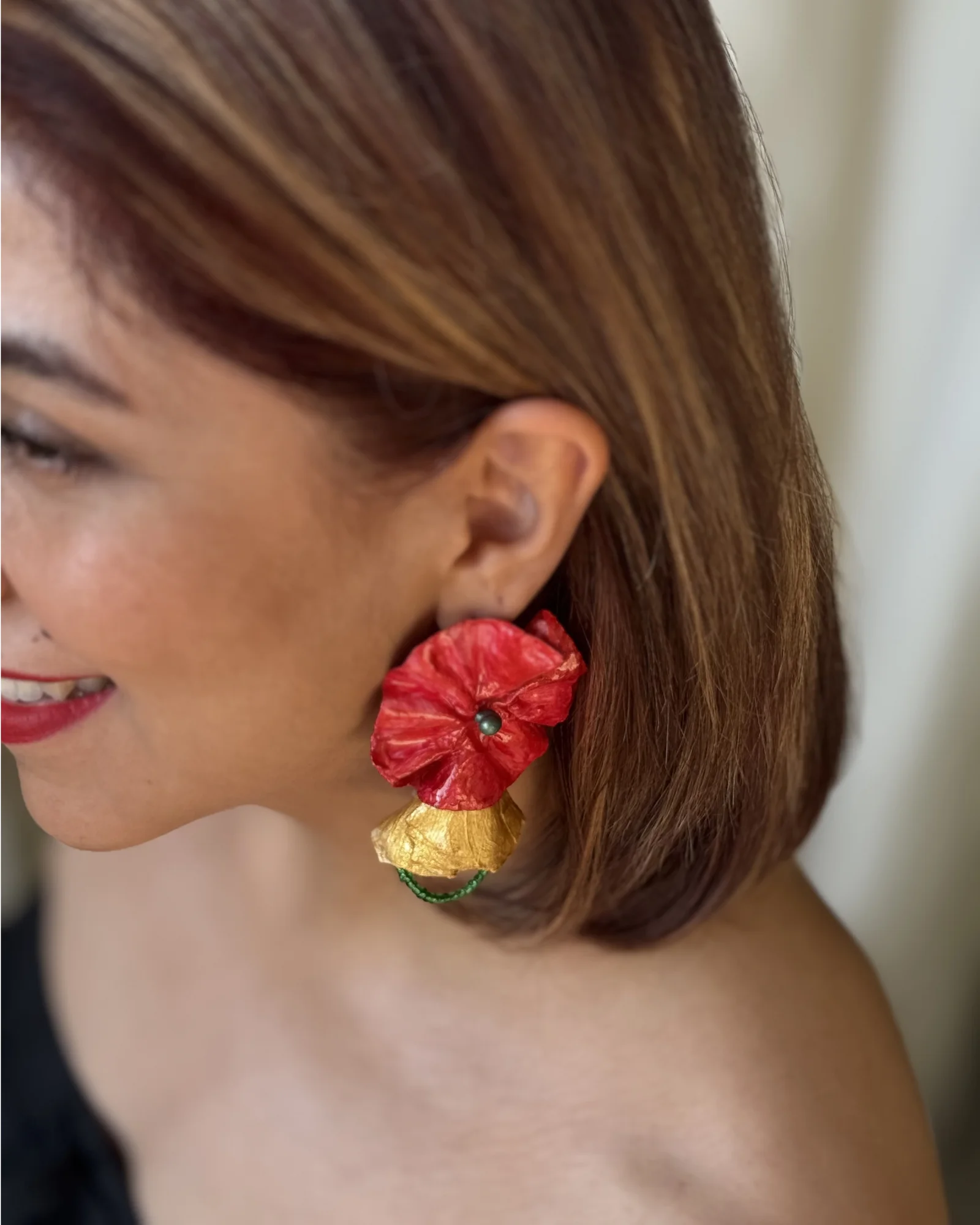 Earring No. 02 — view 3